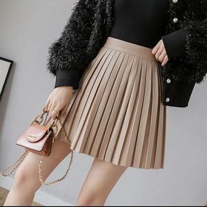 Mini leather skirt